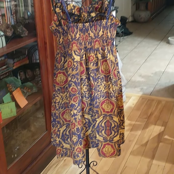 🇨🇦 Cute Sun Dress - Picture 4 of 5